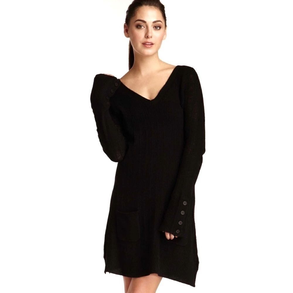 NWOT Subtle Luxury cashmere sweater mini dress s/m